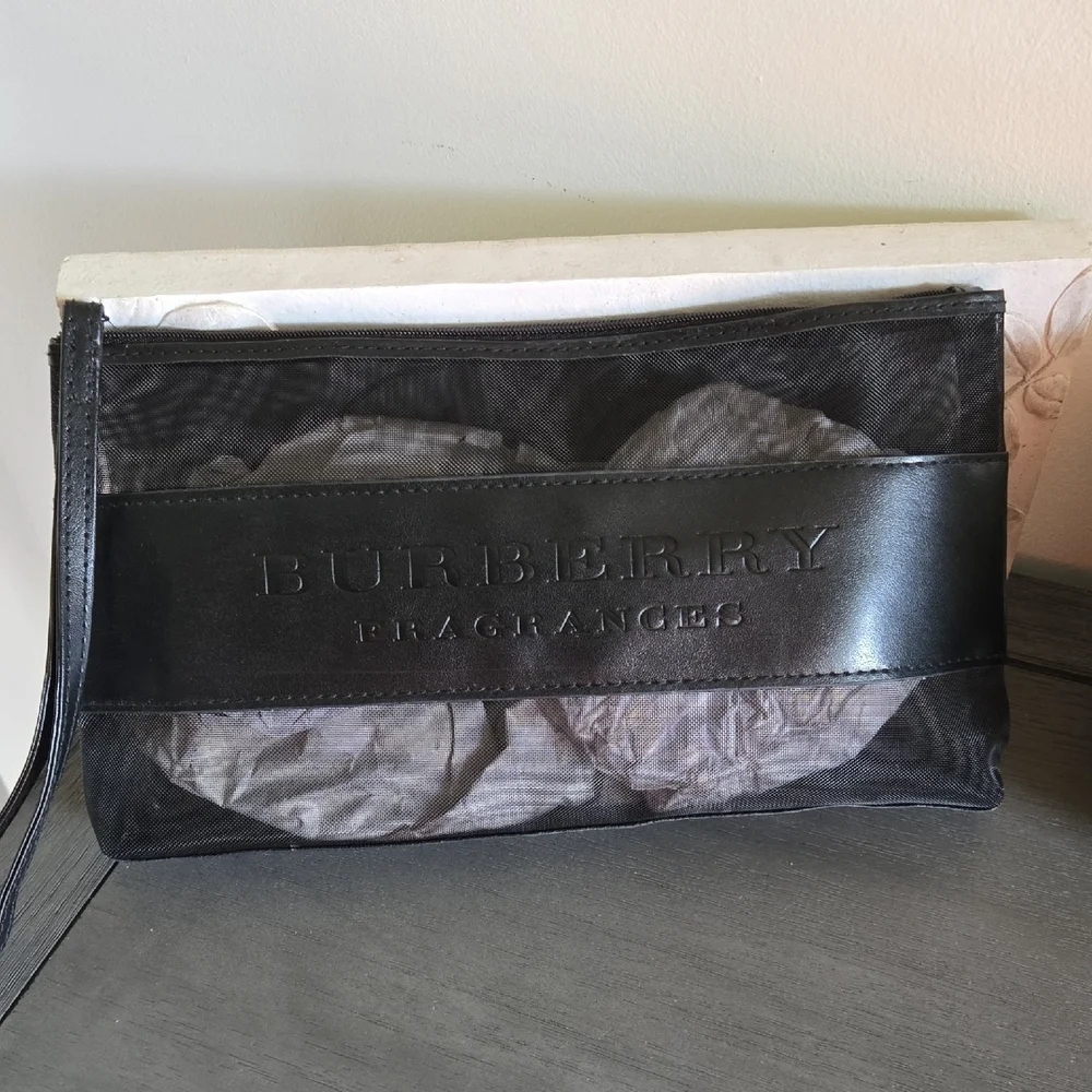 Burberry Mesh Fragrance Makeup Bag Black